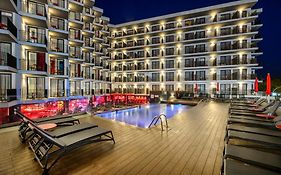 Hotel Vibra District - Adults Only